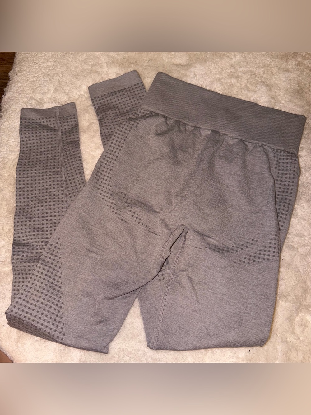 Booty lifting women’s leggings